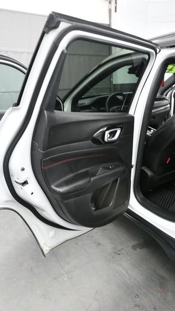 Used 2025 Jeep Compass Trailhawk AWD/4WD image 11
