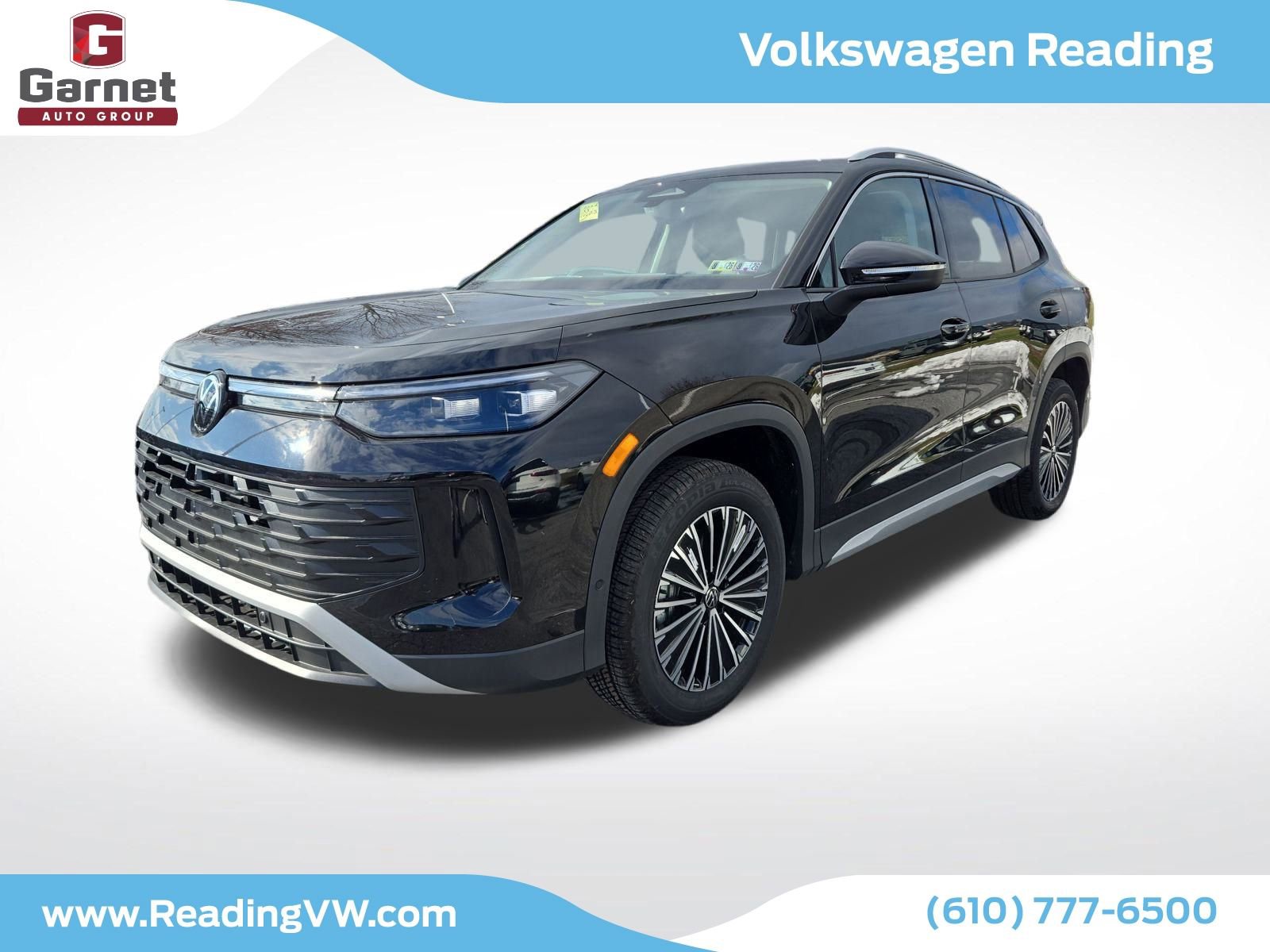 New 2025 Volkswagen Tiguan S AWD/4WD image 1