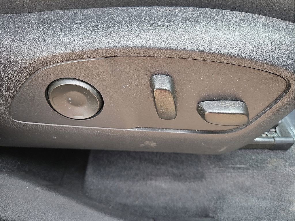 Used 2026 Buick Enclave Preferred FWD image 13