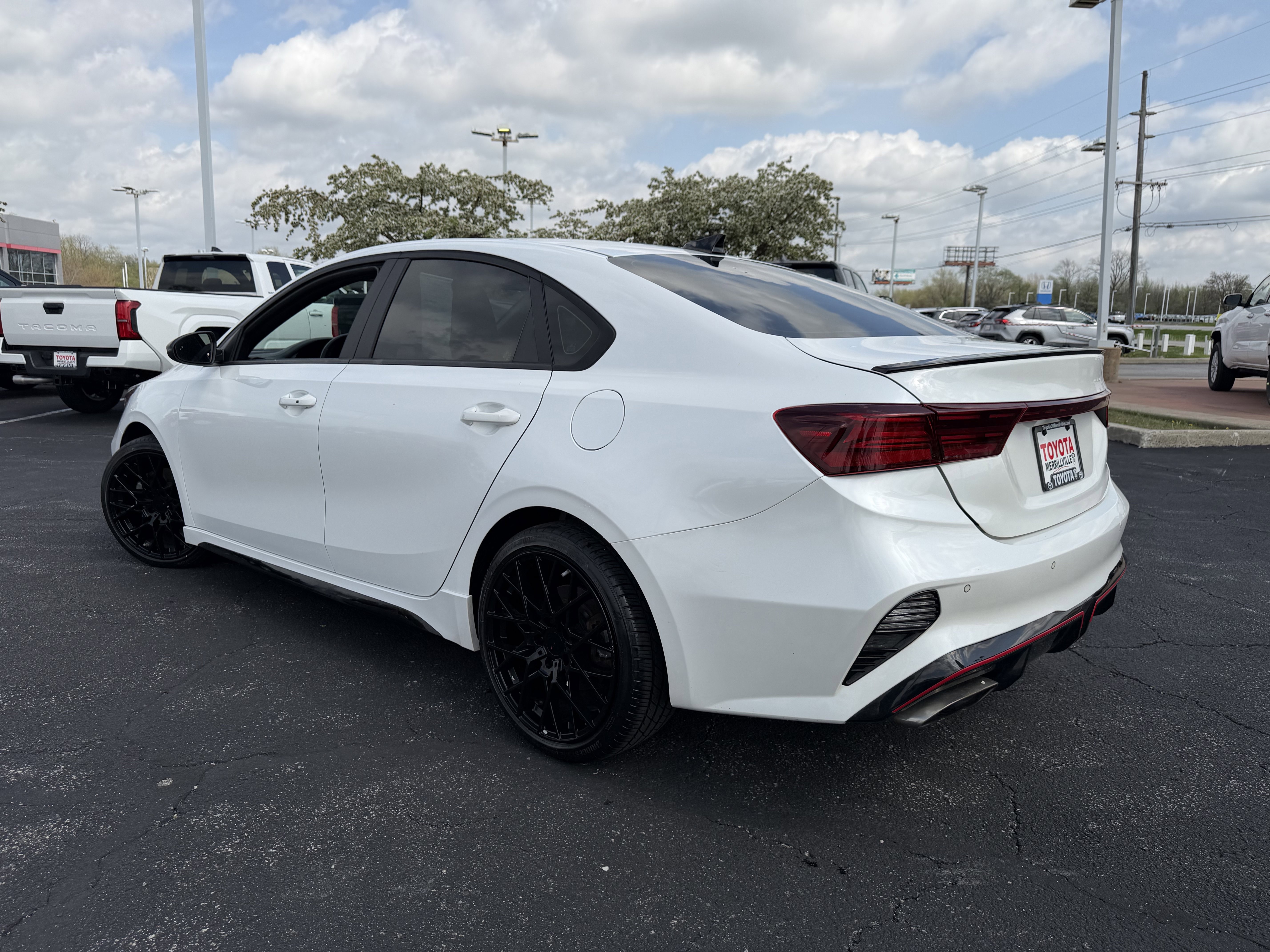 Used 2023 Kia Forte GT w/ GT2 Package image 6