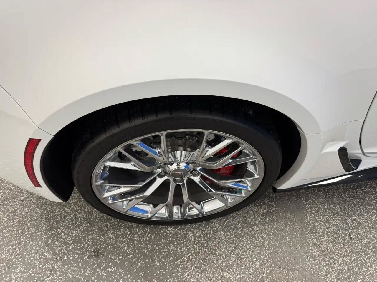 Used 2017 Chevrolet Corvette Z06 RWD image 31