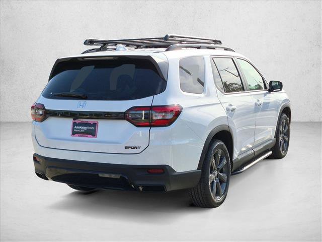 New 2026 Honda Pilot Sport image 2