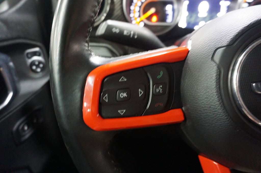 Used 2022 Jeep Gladiator Sport AWD/4WD image 7