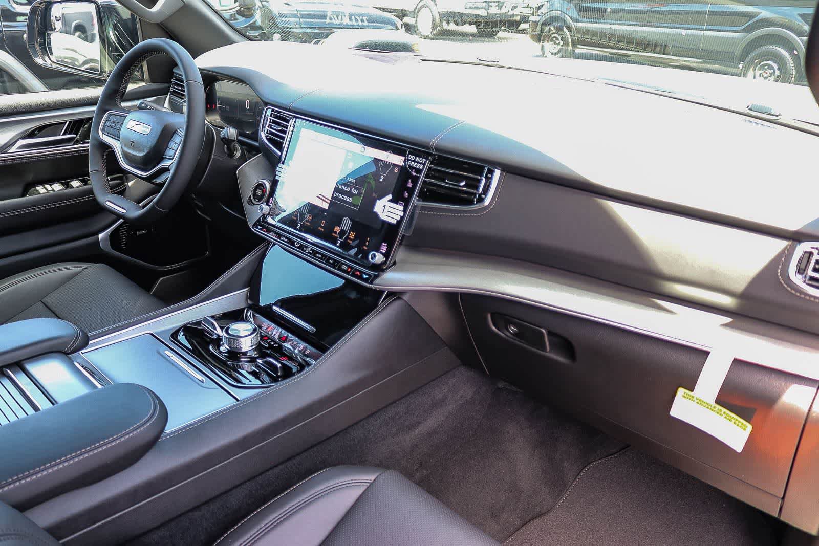 New 2026 Jeep Grand Wagoneer Limited AWD/4WD image 18