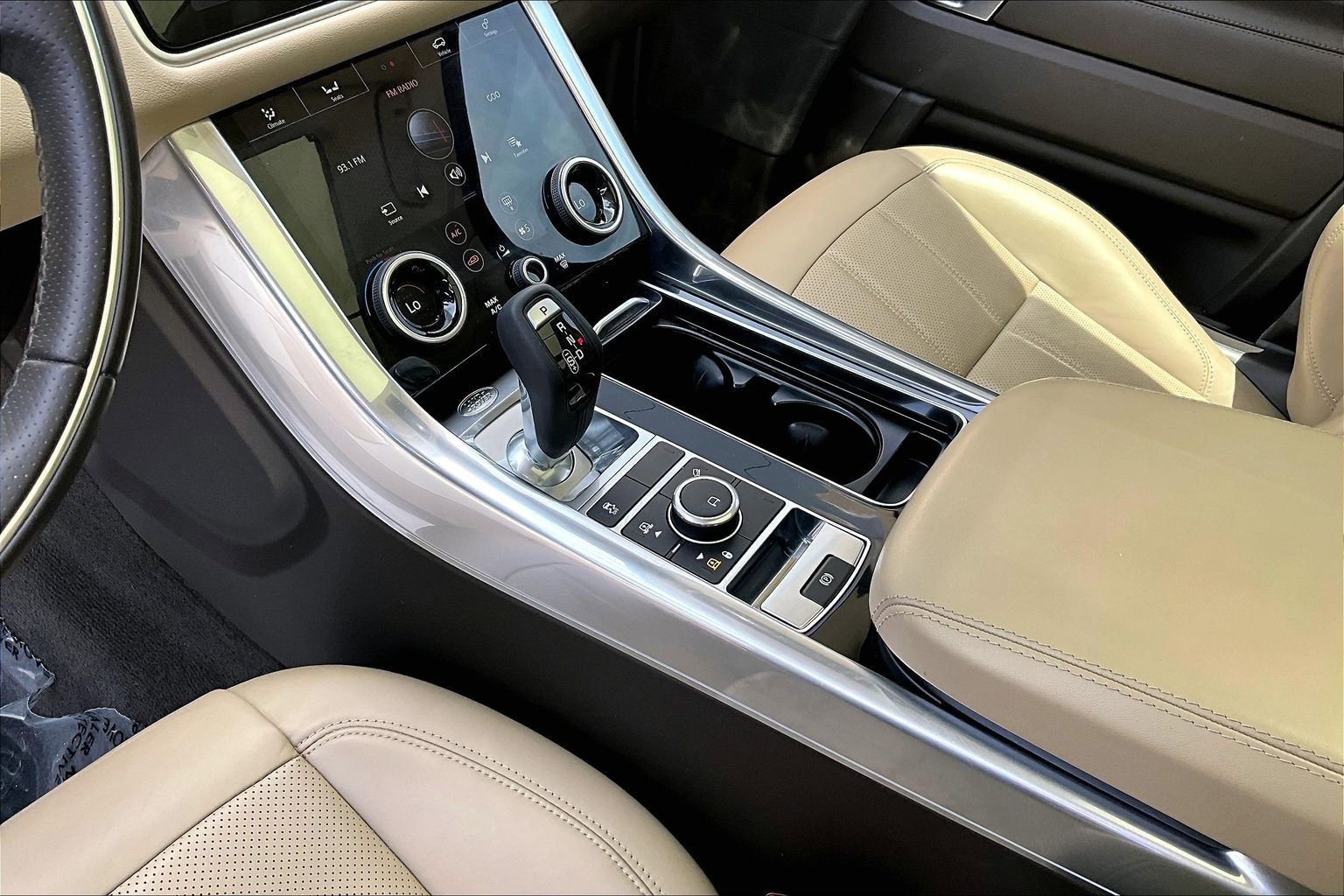 Used 2021 Land Rover Range Rover Sport HSE Silver Edition AWD/4WD image 17