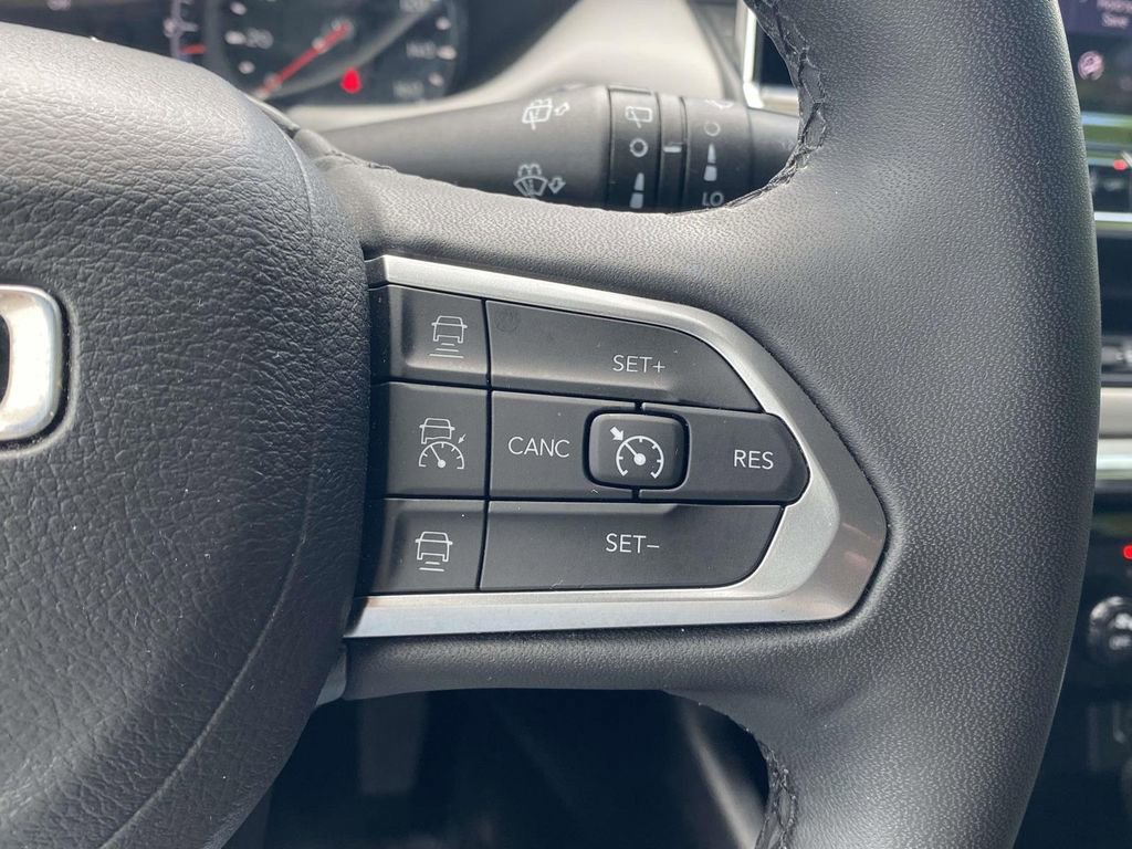 Used 2024 Jeep Compass Limited image 20