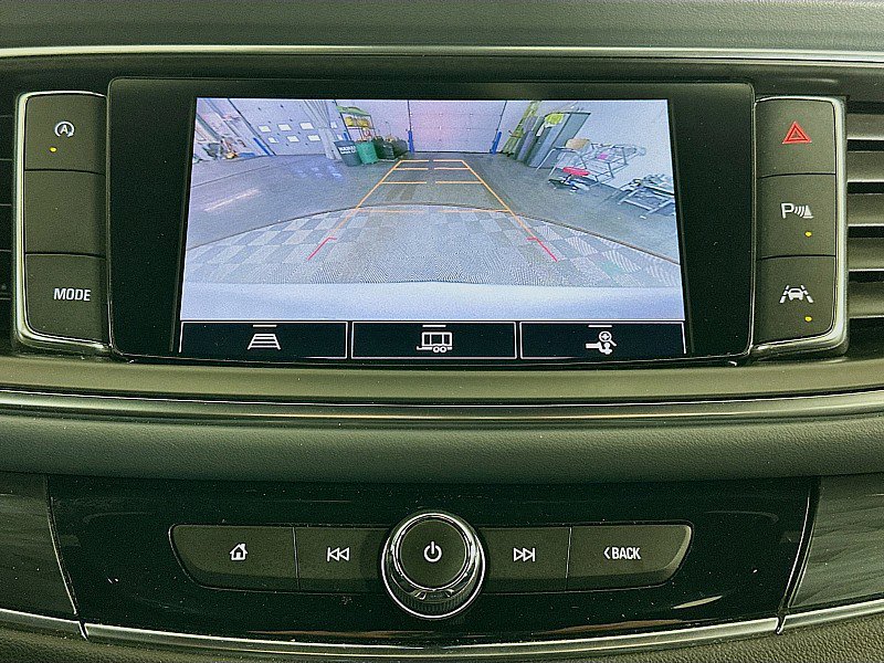Used 2023 Buick Enclave Essence w/ Trailering Package, 5000 lbs. image 15