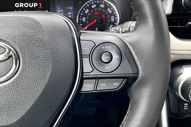 Certified 2020 Toyota RAV4 XLE w/ Convenience Package image 25