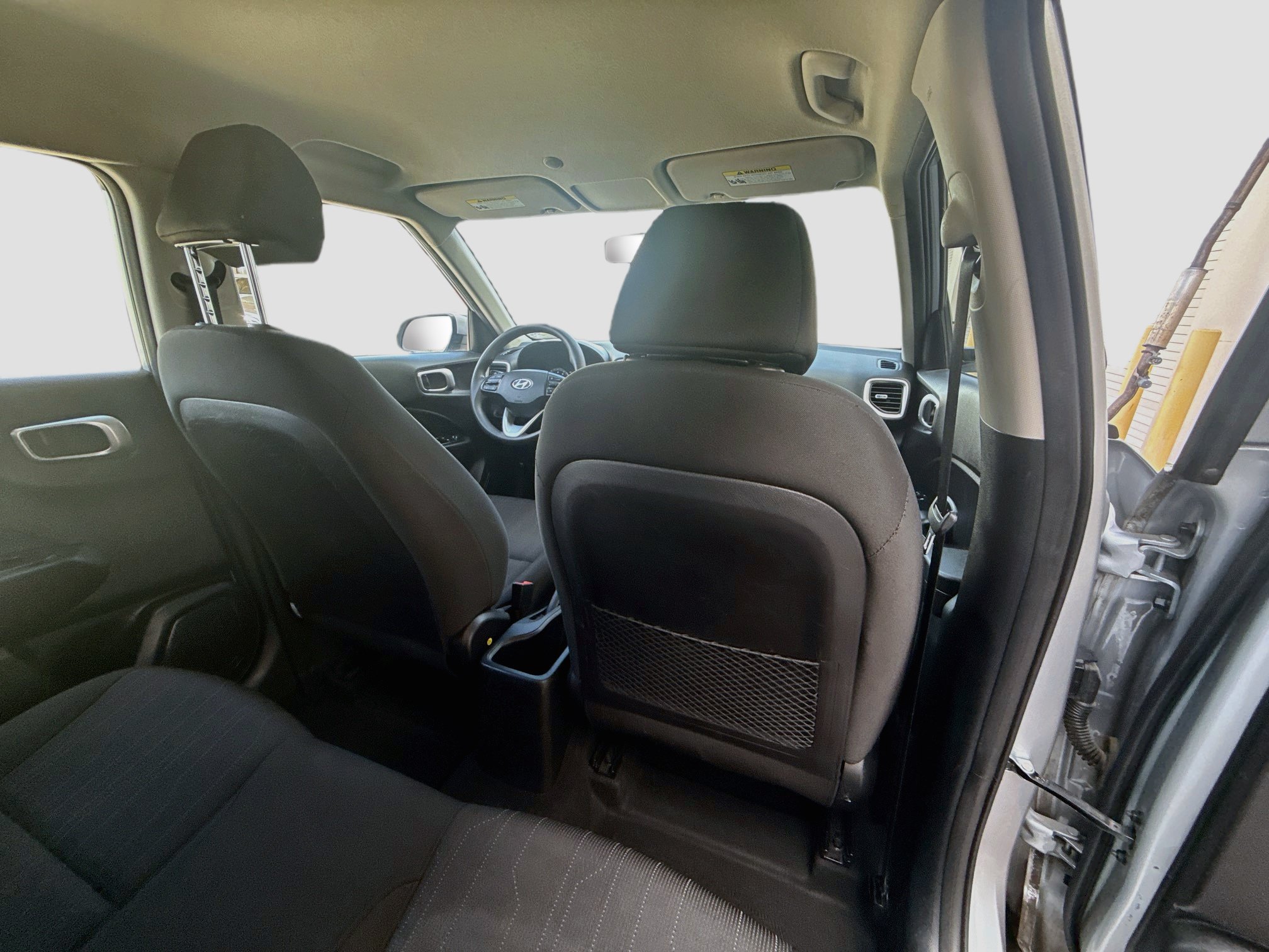 Used 2021 Hyundai Venue SE FWD image 26
