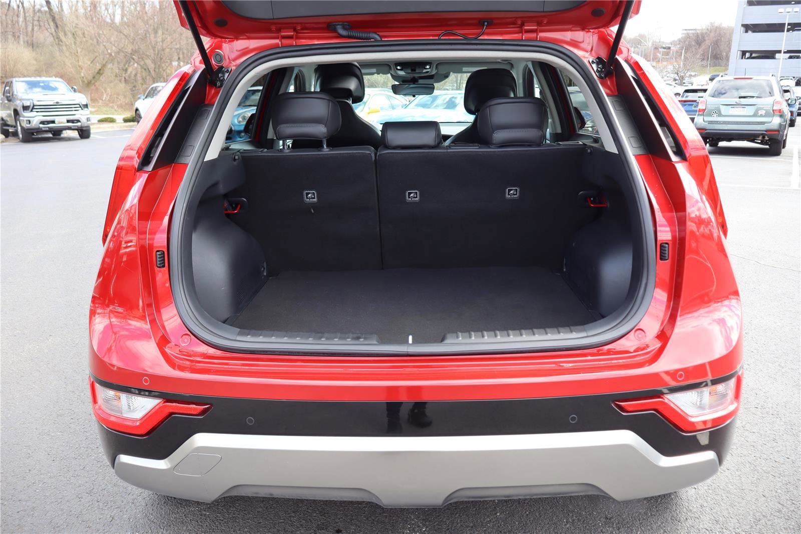 Certified 2025 Kia Niro EX Touring image 5