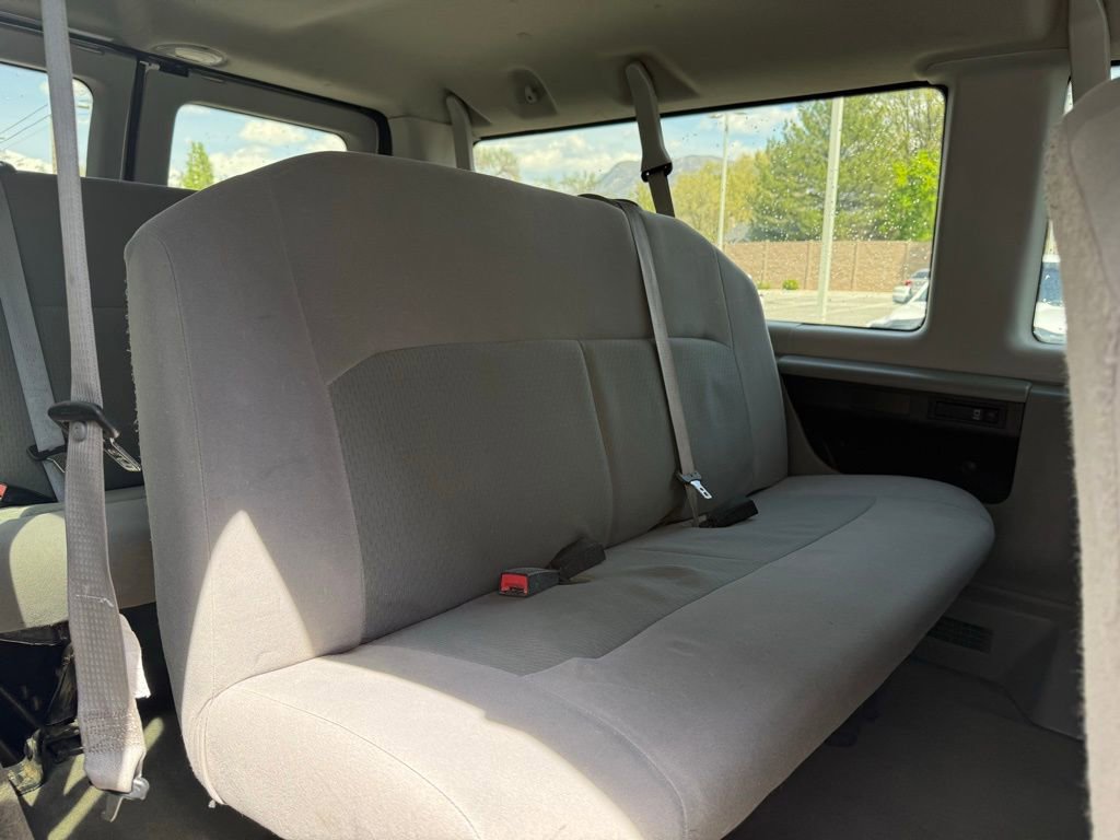 Used 2012 Ford E-350 and Econoline 350 XLT image 20