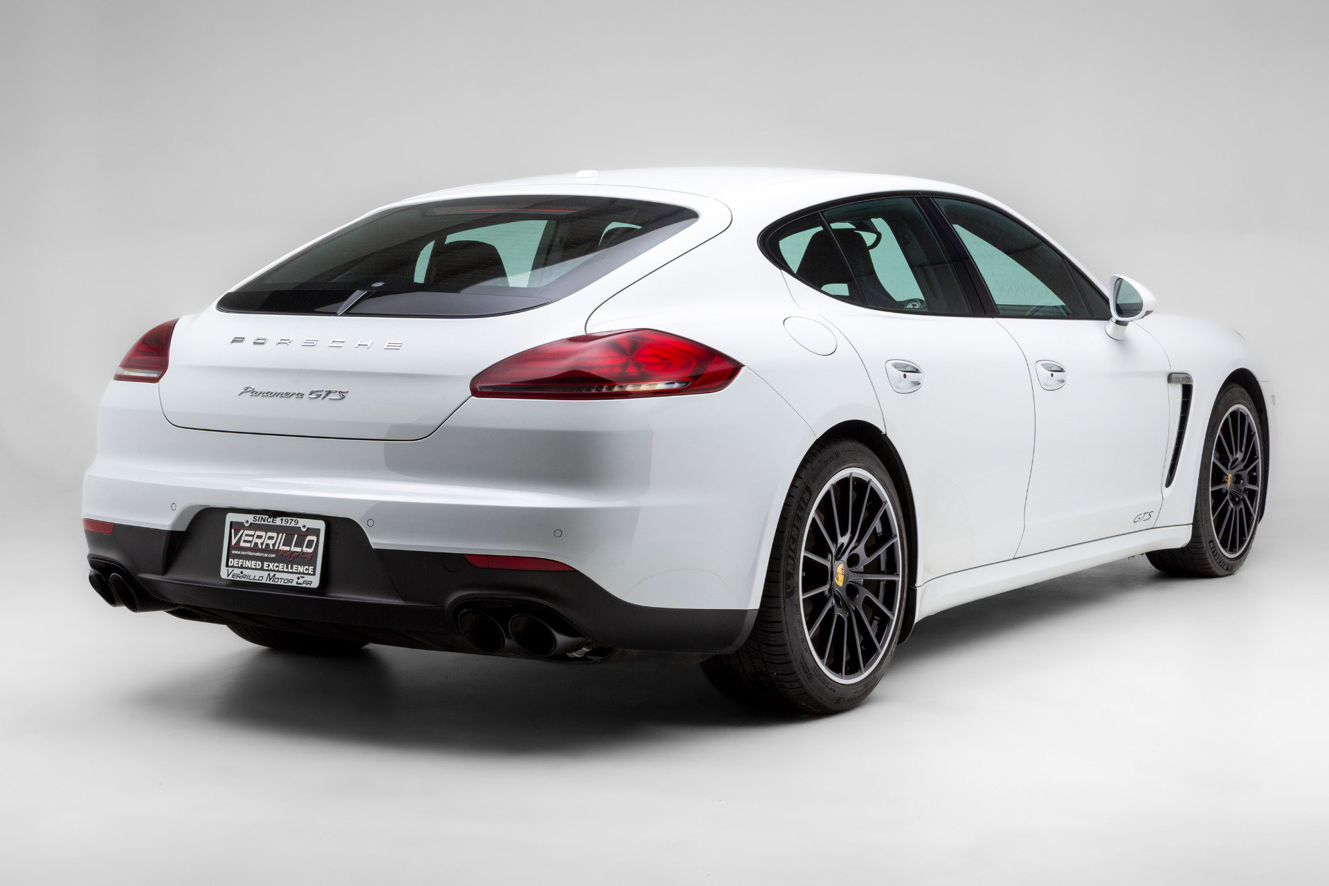 Used 2016 Porsche Panamera GTS AWD/4WD image 4