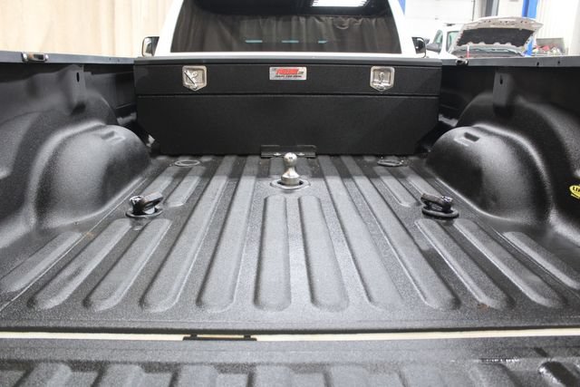 Used 2016 RAM 2500 Tradesman w/ Chrome Appearance Group AWD/4WD image 12