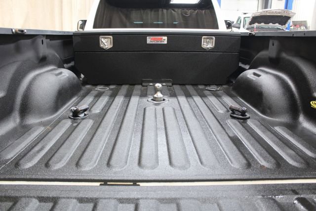 Used 2016 RAM 2500 Tradesman w/ Chrome Appearance Group image 12