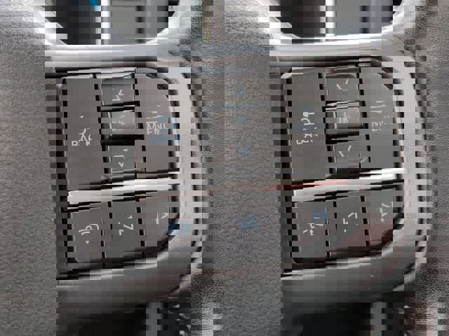 Used 2022 Ford F150 Lariat w/ Equipment Group 502A High image 26