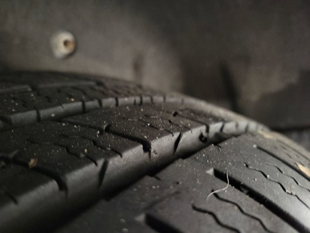 Used 2021 Toyota Sienna XLE image 11