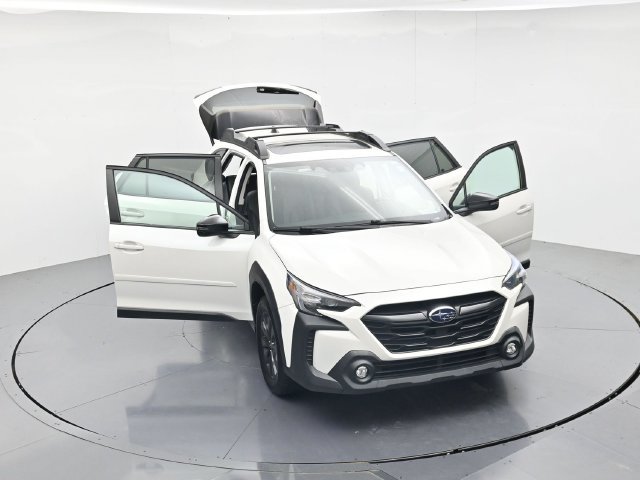Used 2025 Subaru Outback Onyx Edition XT AWD/4WD image 47