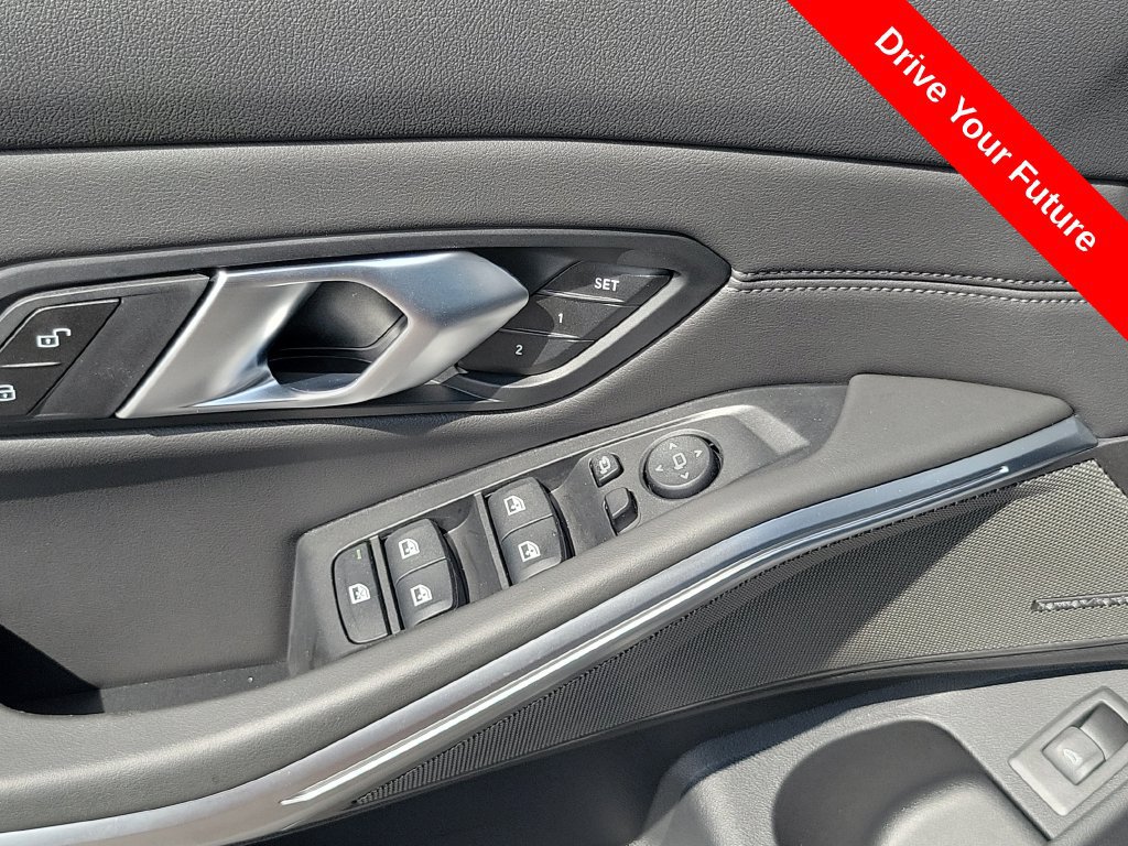 Used 2025 BMW M3 Competition AWD/4WD image 15
