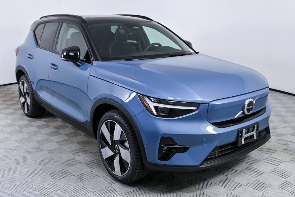 Certified 2024 Volvo XC40 Recharge Plus w/ Protection Package Premier image 27