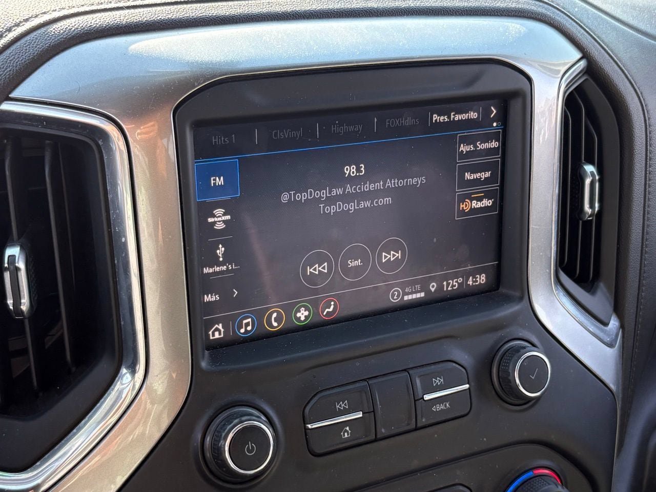 Used 2021 Chevrolet Silverado 1500 RST w/ Rally Edition AWD/4WD image 10