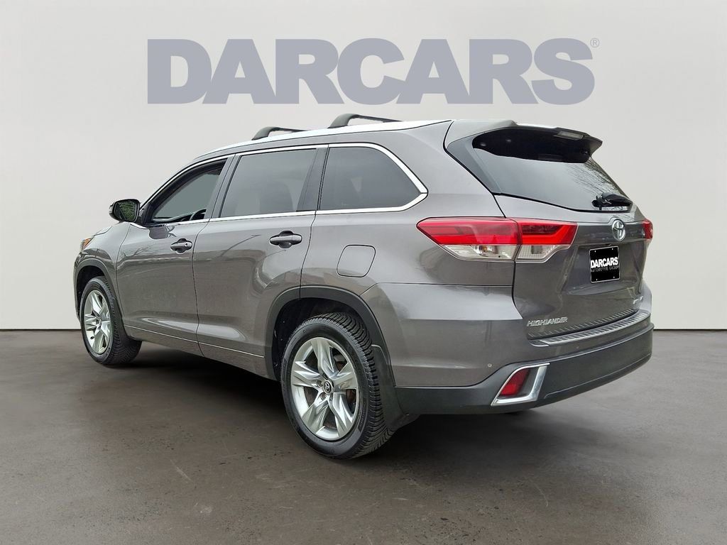 Used 2017 Toyota Highlander Limited image 5