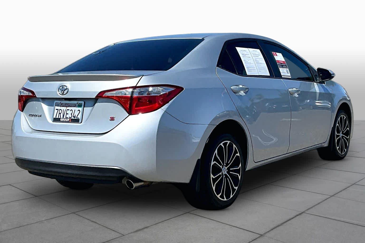 Used 2016 Toyota Corolla S FWD image 12