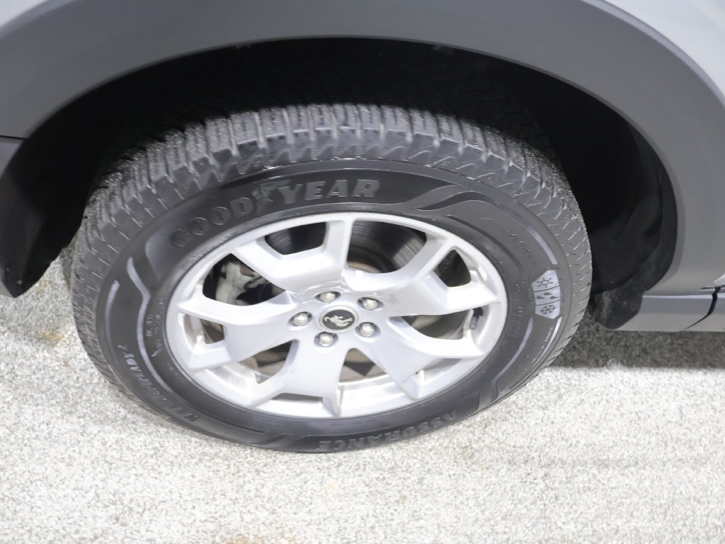 Used 2023 Ford Bronco Sport AWD/4WD image 9