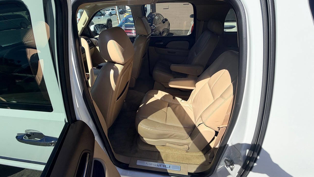 Used 2007 GMC Yukon XL Denali image 21