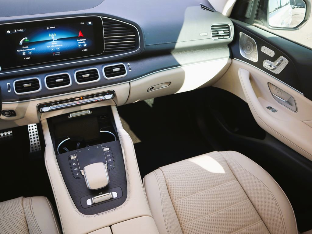 Certified 2023 Mercedes-Benz GLS 450 4MATIC image 13