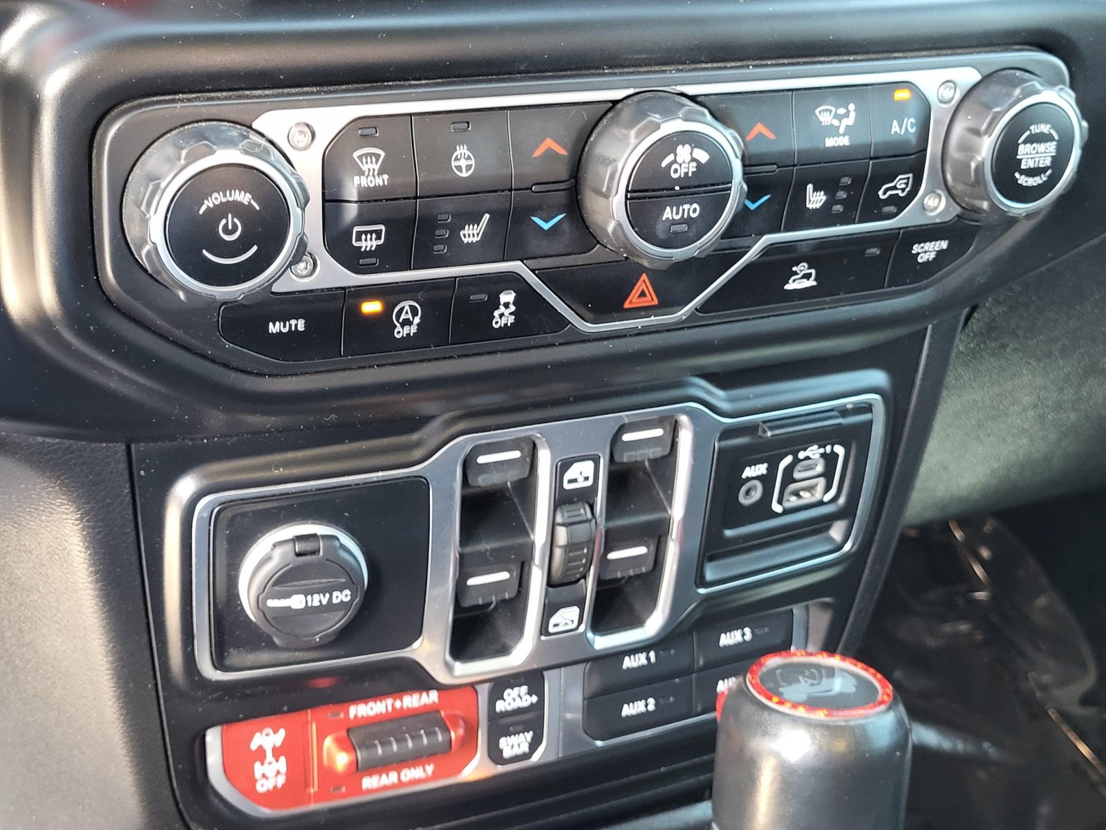 Used 2021 Jeep Wrangler Unlimited Rubicon AWD/4WD image 19