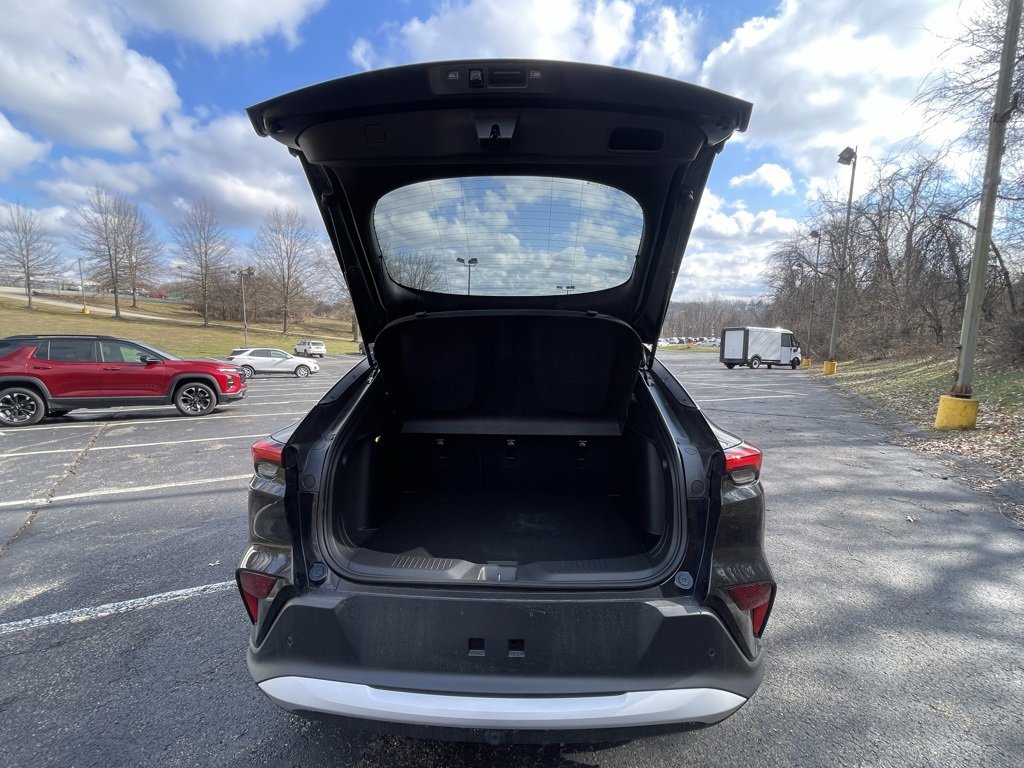 Used 2025 Buick Envista Preferred image 15