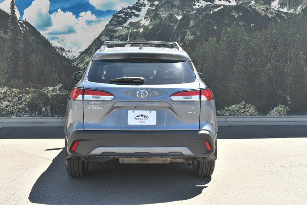 Certified 2023 Toyota Corolla Cross LE w/ Moonroof Package AWD/4WD image 10