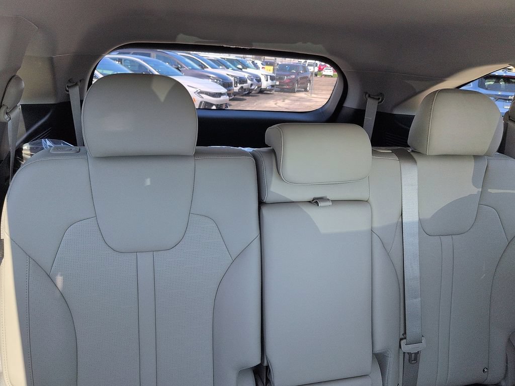 New 2026 Kia Sorento S AWD/4WD image 8