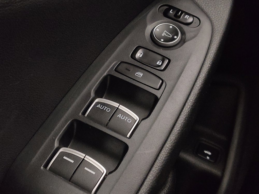 Used 2019 Honda Accord EX-L image 27