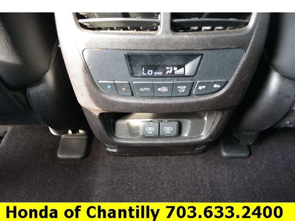 Used 2020 Acura MDX SH-AWD w/ Technology Package image 39