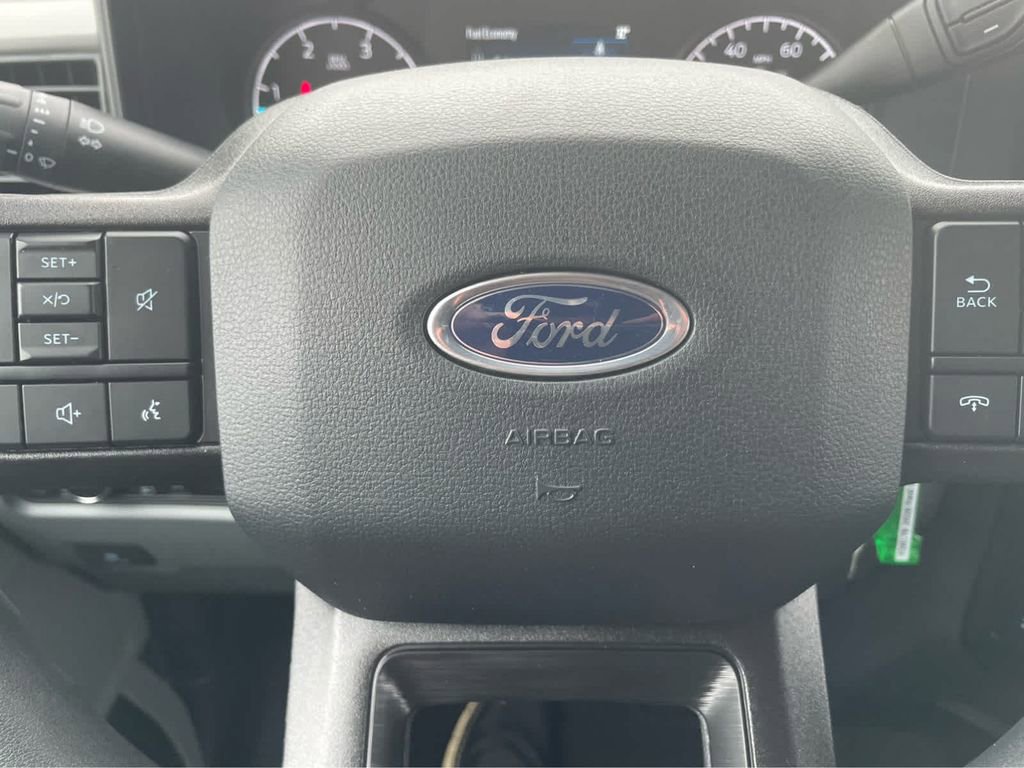 New 2026 Ford F350 XL w/ STX Appearance Package AWD/4WD image 18