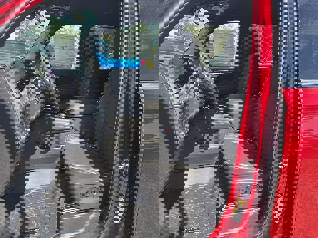 New 2026 Chevrolet Suburban Premier image 6