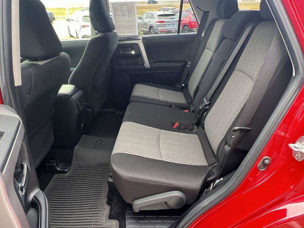Used 2022 Toyota 4Runner SR5 image 14