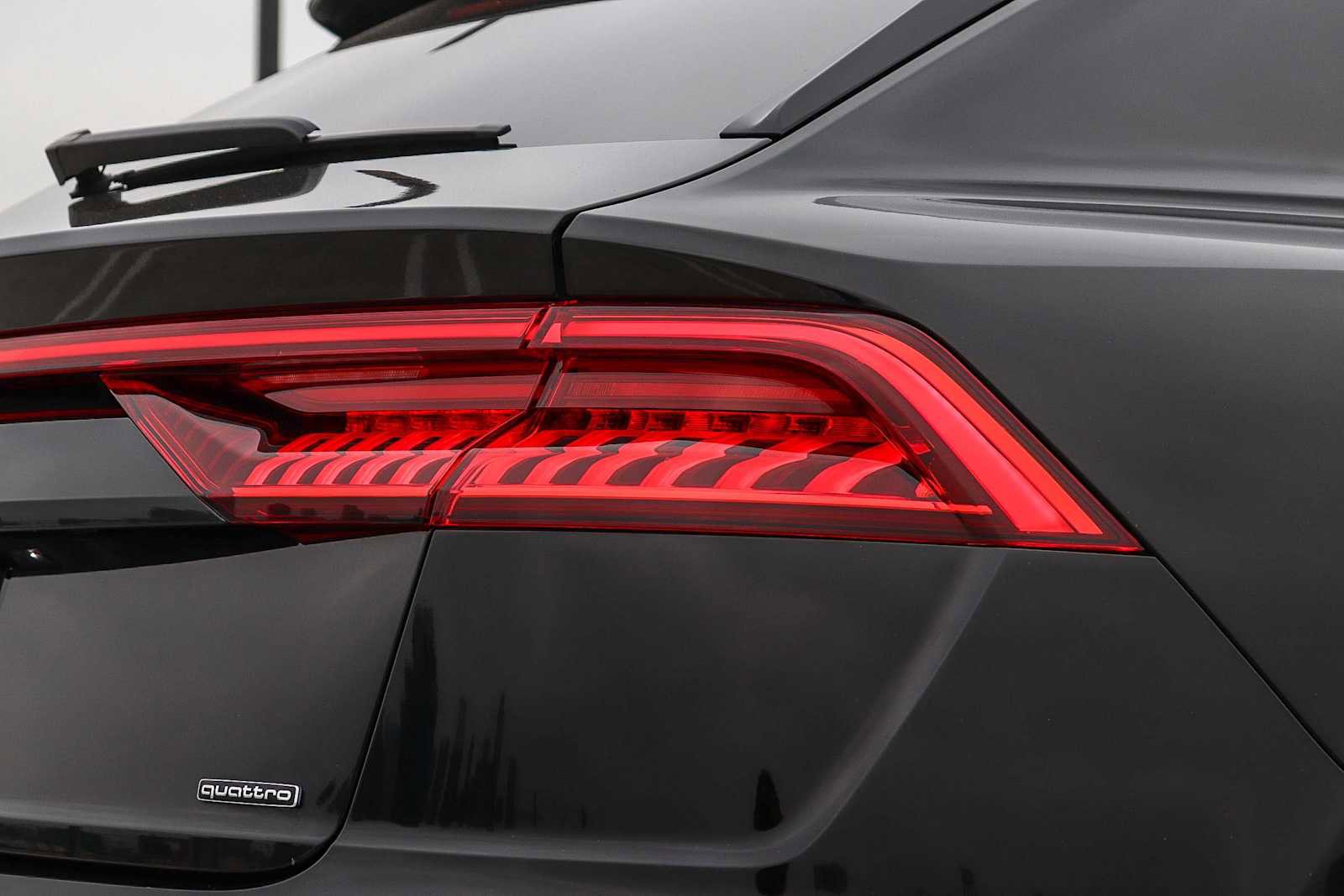 Used 2023 Audi Q8 Premium Plus w/ Premium Plus Package AWD/4WD image 10