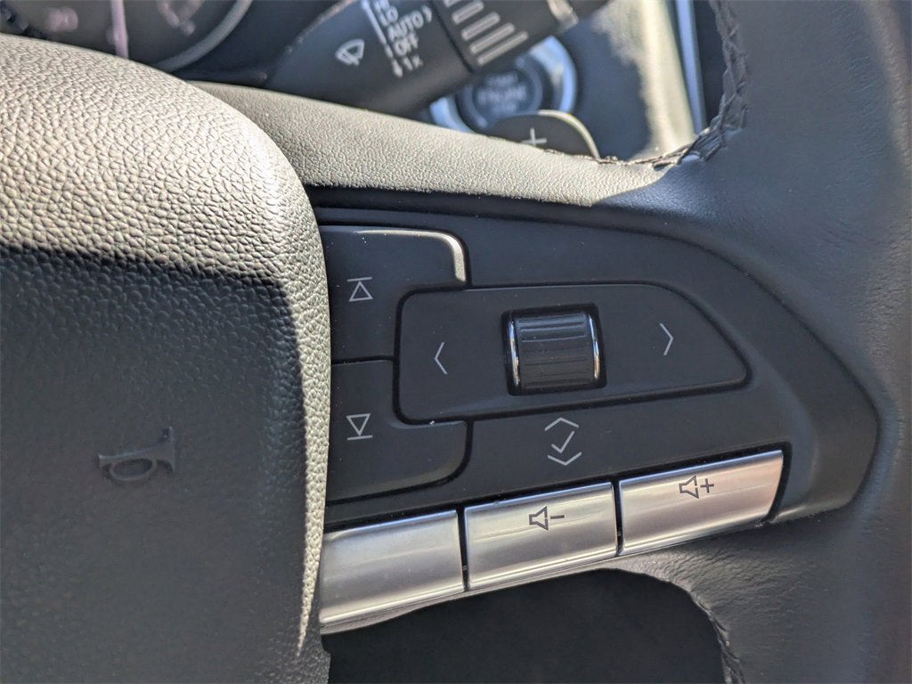 Used 2023 Cadillac XT4 Premium Luxury image 31