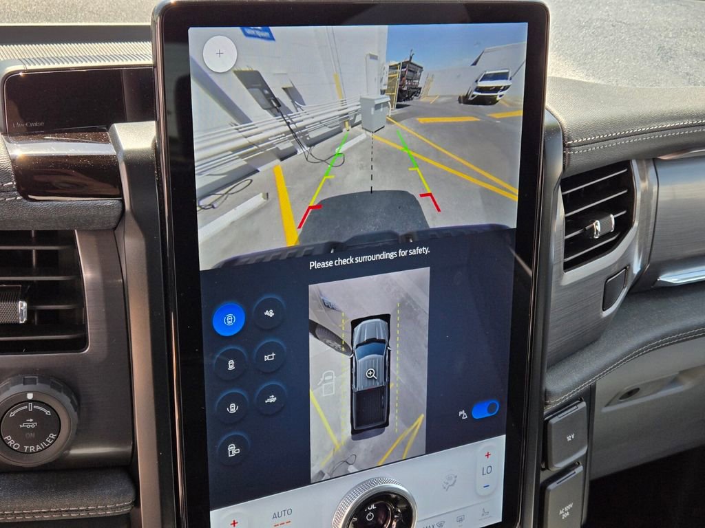 New 2025 Ford F150 Lightning Flash AWD/4WD image 18