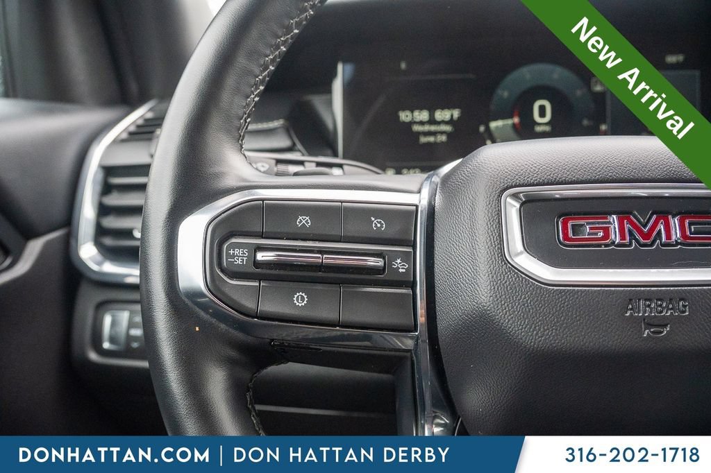 Used 2025 GMC Acadia Elevation FWD image 10
