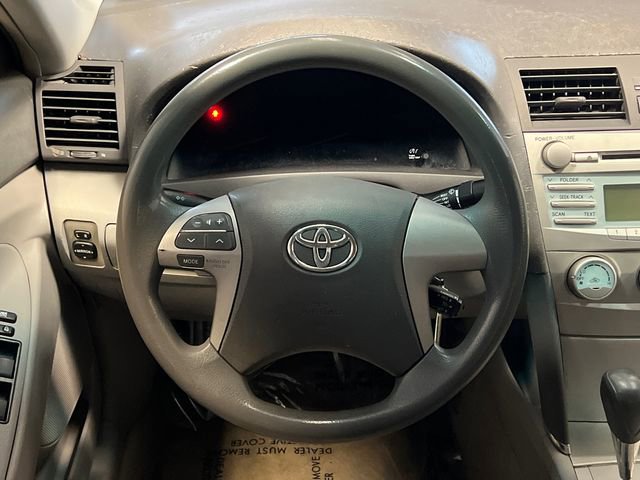 Used 2009 Toyota Camry LE image 19