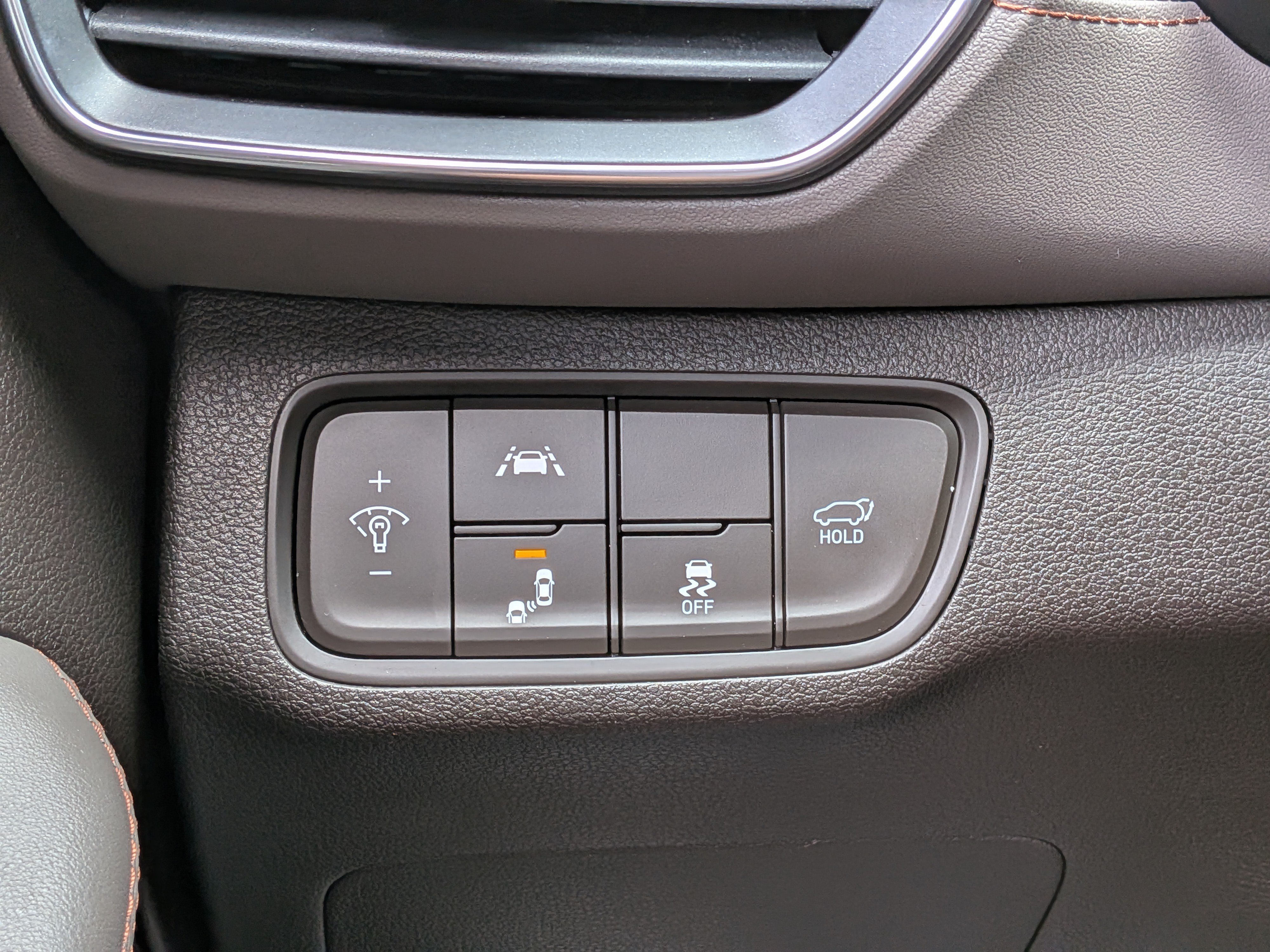 Used 2020 Hyundai Santa Fe Limited FWD image 24