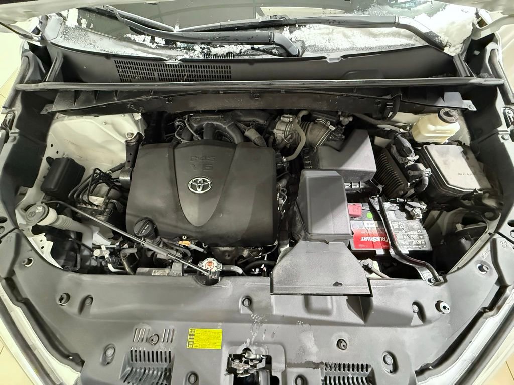 Used 2019 Toyota Highlander XLE image 10