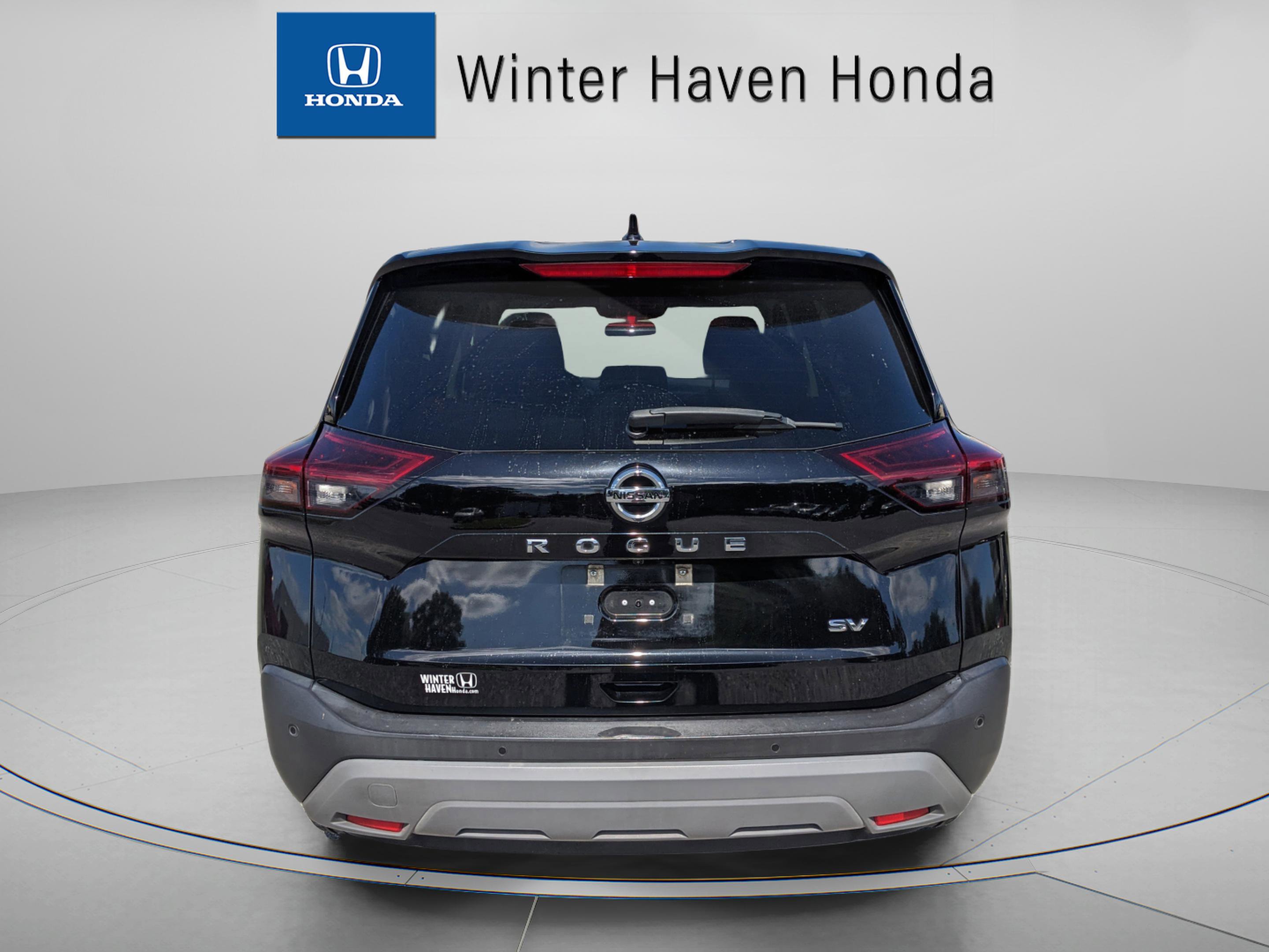Used 2021 Nissan Rogue SV image 7