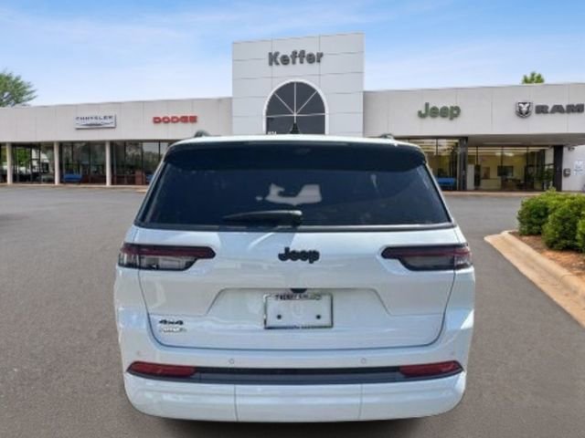 New 2026 Jeep Grand Cherokee L Limited AWD/4WD image 4
