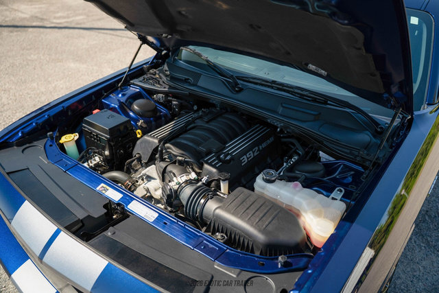 Used 2013 Dodge Challenger SRT8 w/ Harman Kardon Audio Group RWD image 15