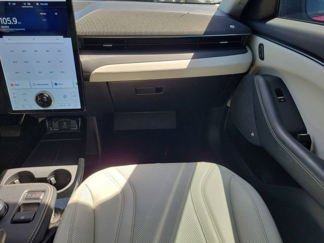 Used 2022 Ford Mustang Mach-E Premium image 13