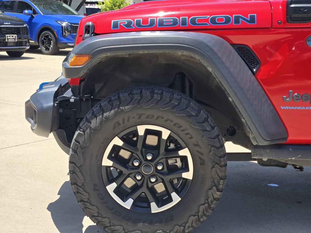Used 2024 Jeep Wrangler Unlimited Rubicon 4xe AWD/4WD image 14